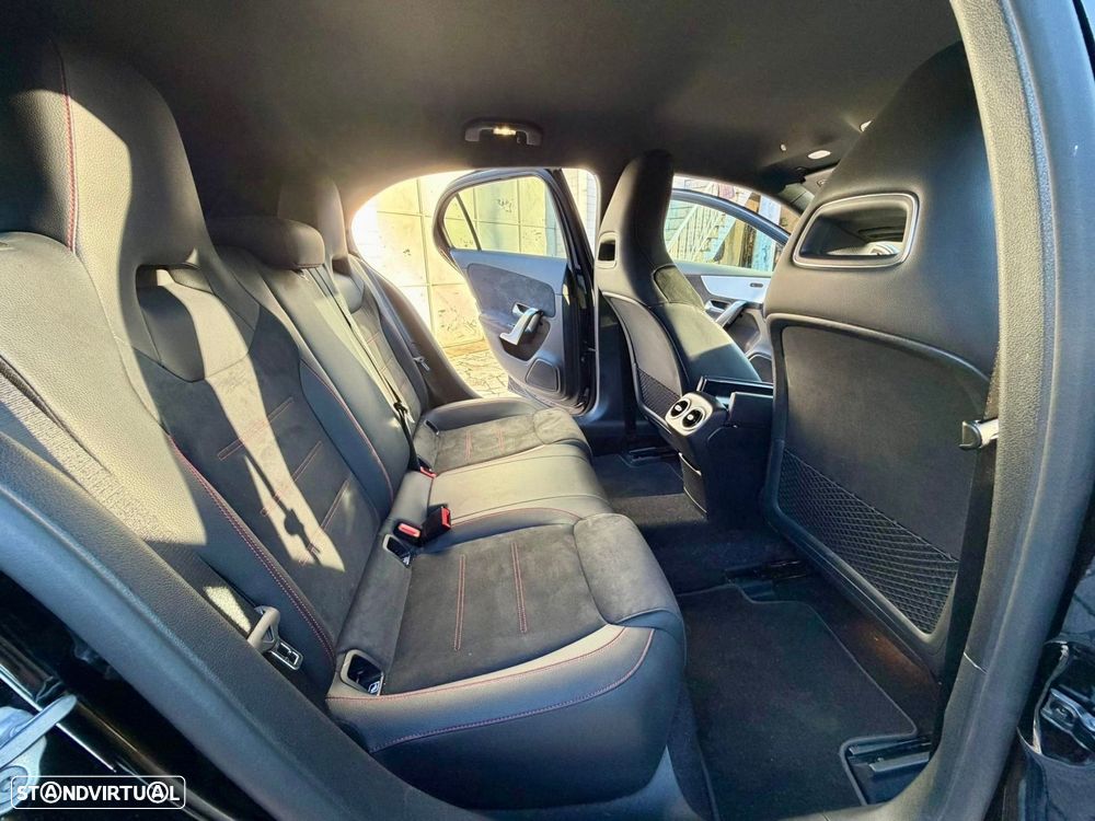 Mercedes-Benz A 160 AMG Line - 41