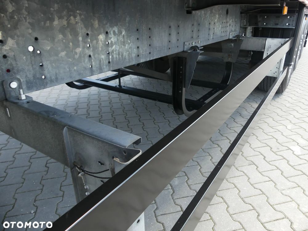 Schmitz Cargobull FIRANKA /  STANDARD / W OCYNKU / ZADBANA / - 16