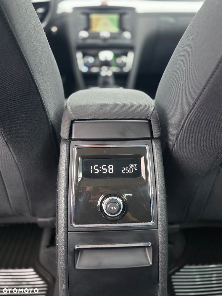 Skoda Superb 1.8 TSI Style - 23