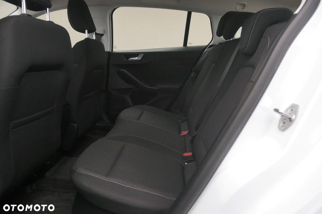 Ford Focus 1.0 EcoBoost Titanium - 15