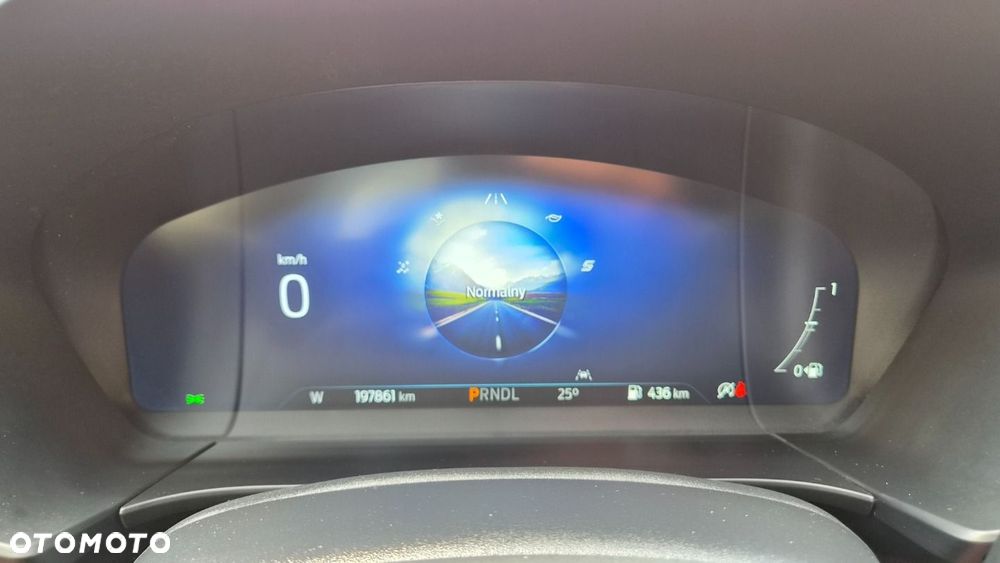 Ford Kuga - 27