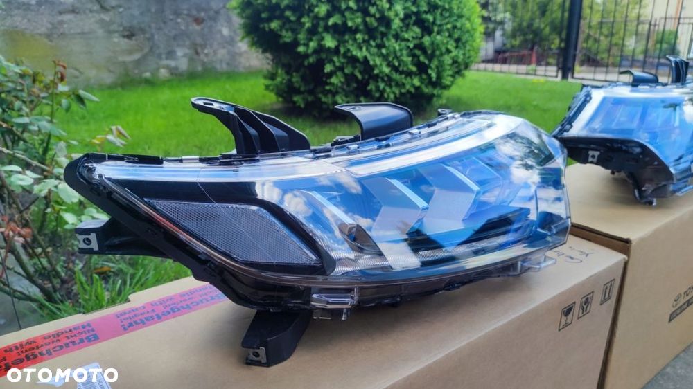 Outlander Lift 19-22 Lampa Przód FULL LED Prawa EU Oryginał - 3