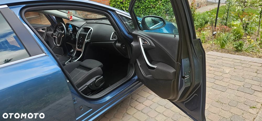 Opel Astra 1.4 T Active - 10