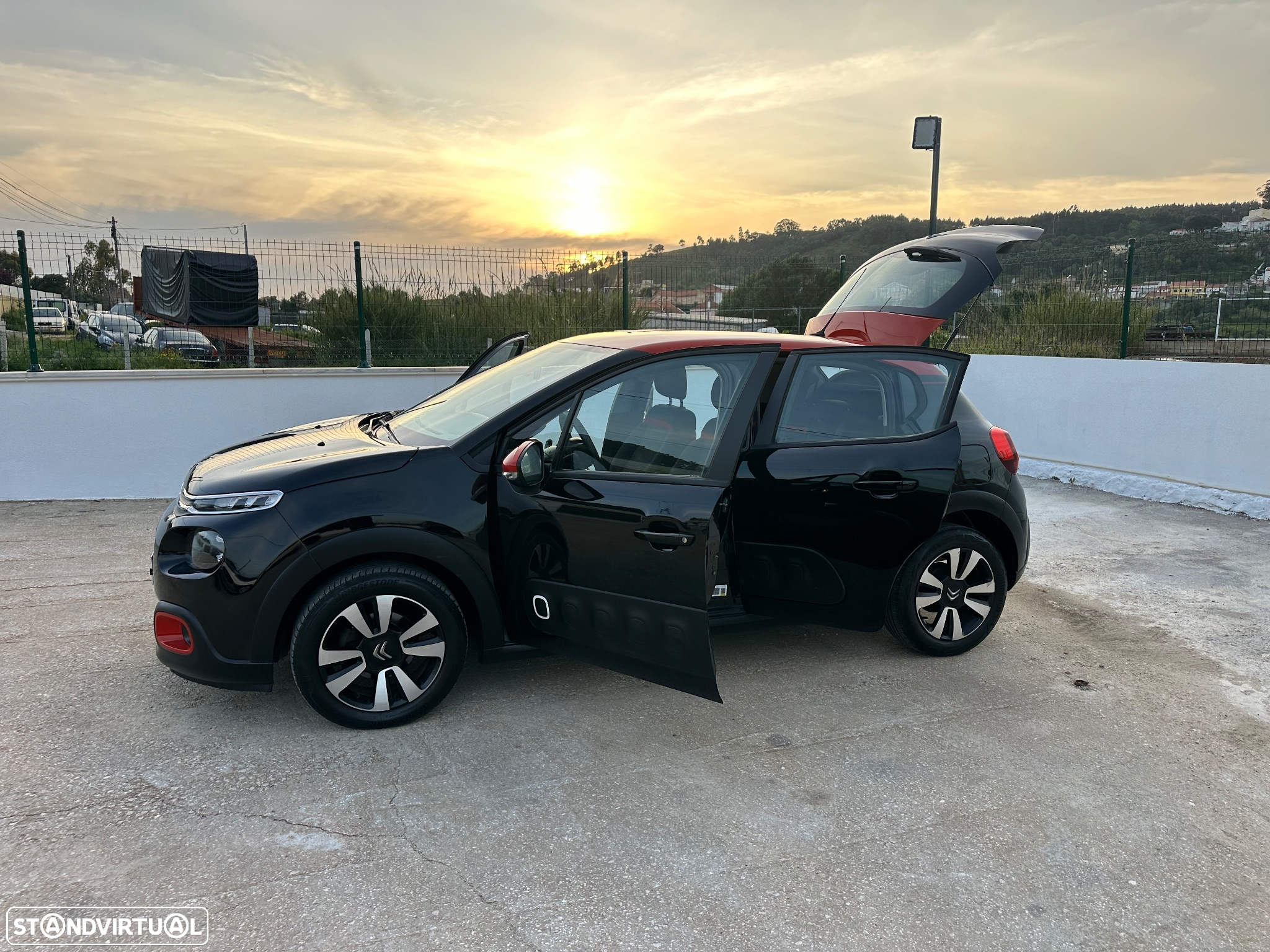 Citroën C3 1.2 PureTech Shine - 7