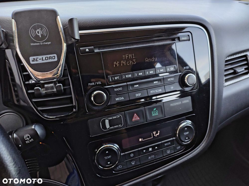 Mitsubishi Outlander 2.0 City Style 2WD - 23