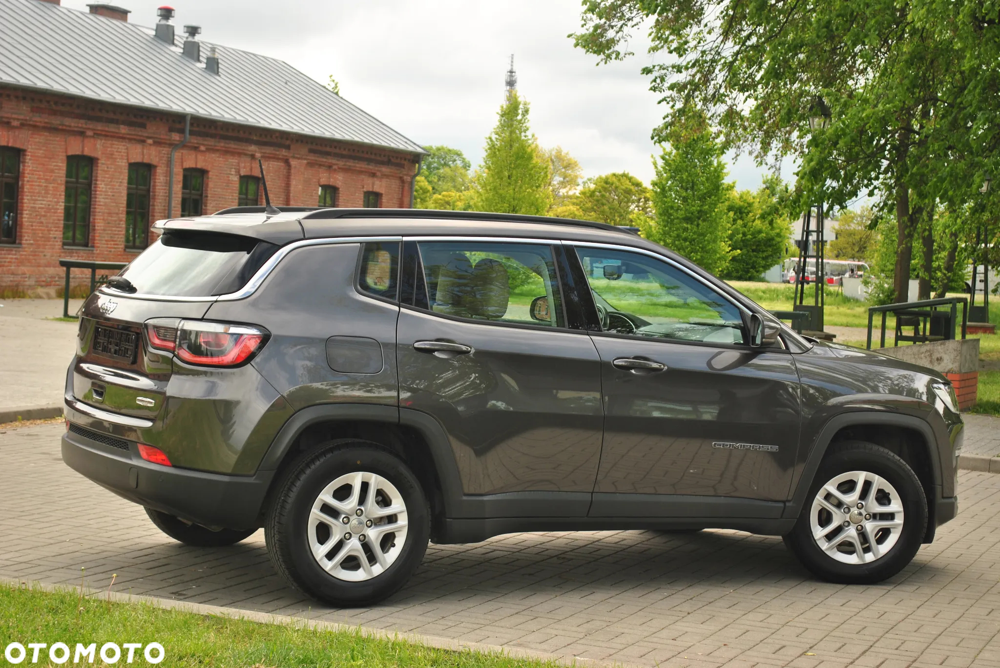 Jeep Compass 1.4 MultiAir Longitude - 13