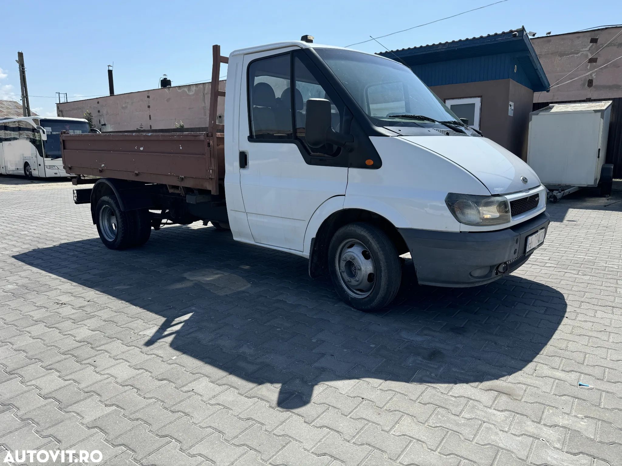 Ford Transit - 1