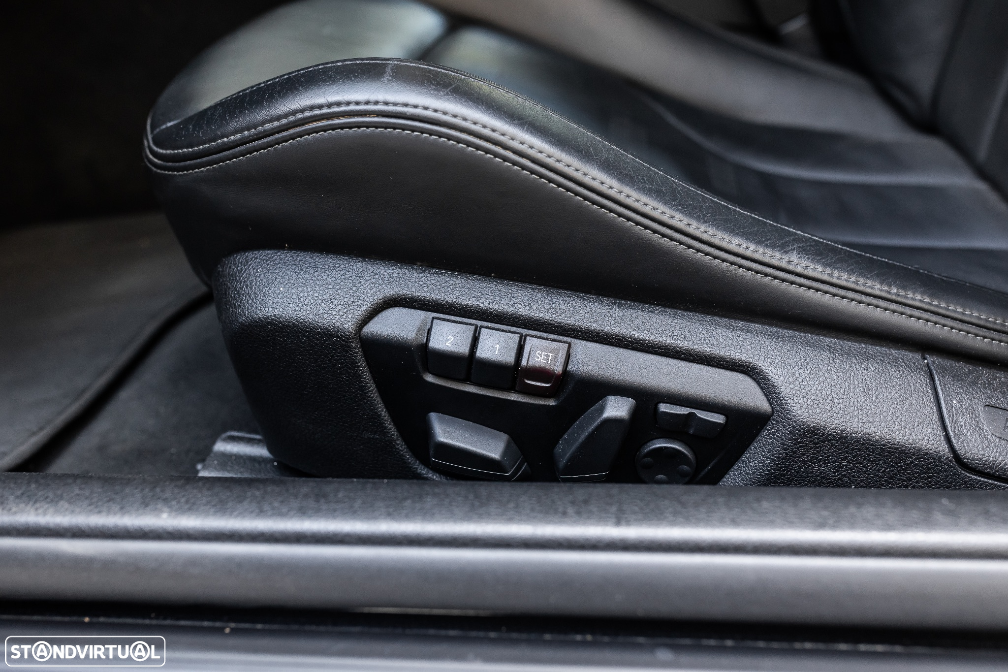BMW M4 Coupe DKG - 25