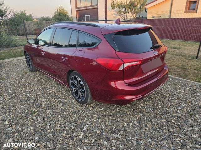 Ford Focus 1.0 EcoBoost MHEV ST-Line - 3