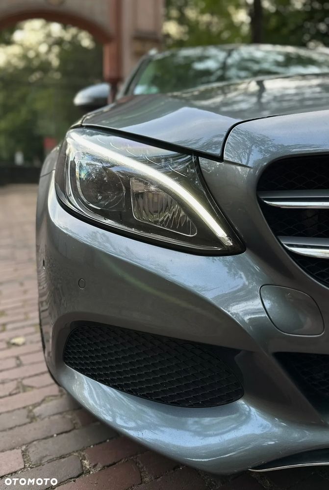 Mercedes-Benz Klasa C 350 e T 7G-TRONIC Avantgarde - 31