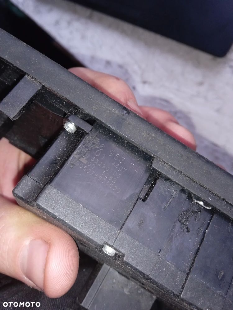 PRZEŁĄCZNIK ŚWIATEŁ BMW E60 E61 695374 - 3