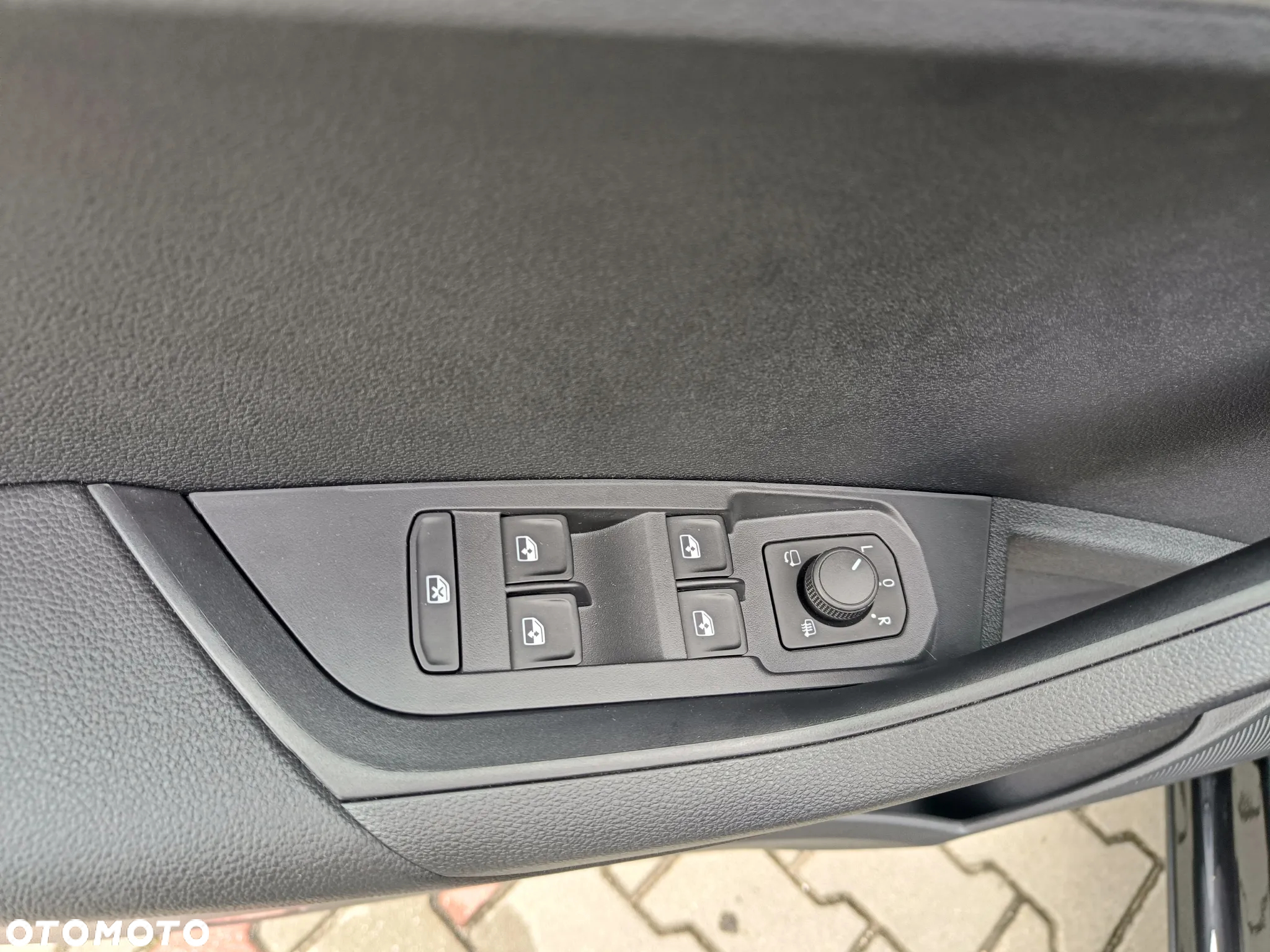 Skoda Karoq 1.5 TSI ACT Style DSG - 19