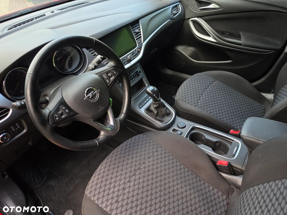 Opel Astra - 12