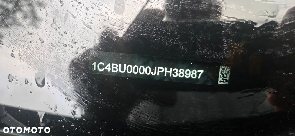 Jeep Renegade - 8