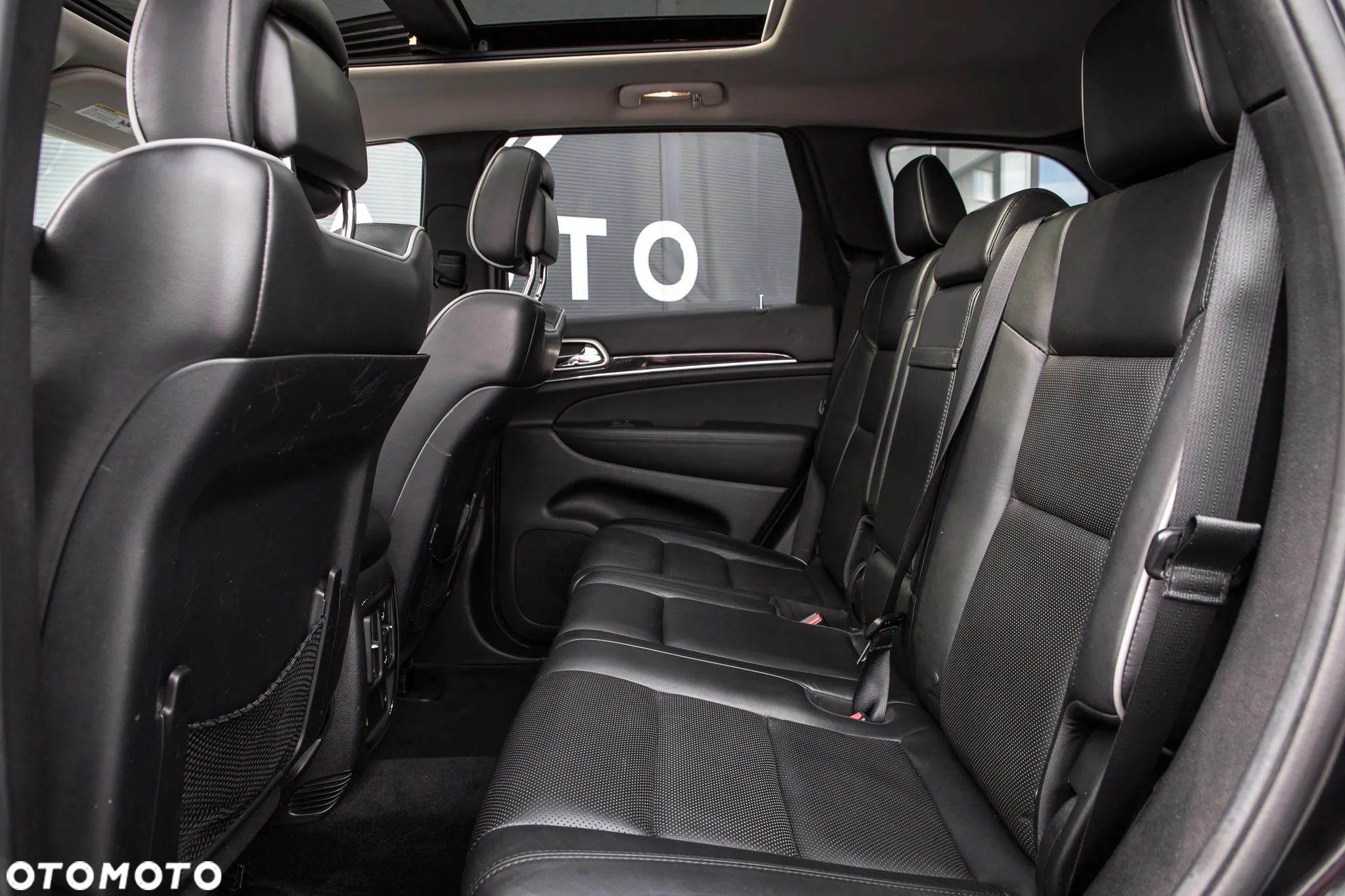 Jeep Grand Cherokee 3.0 CRD Overland - 28