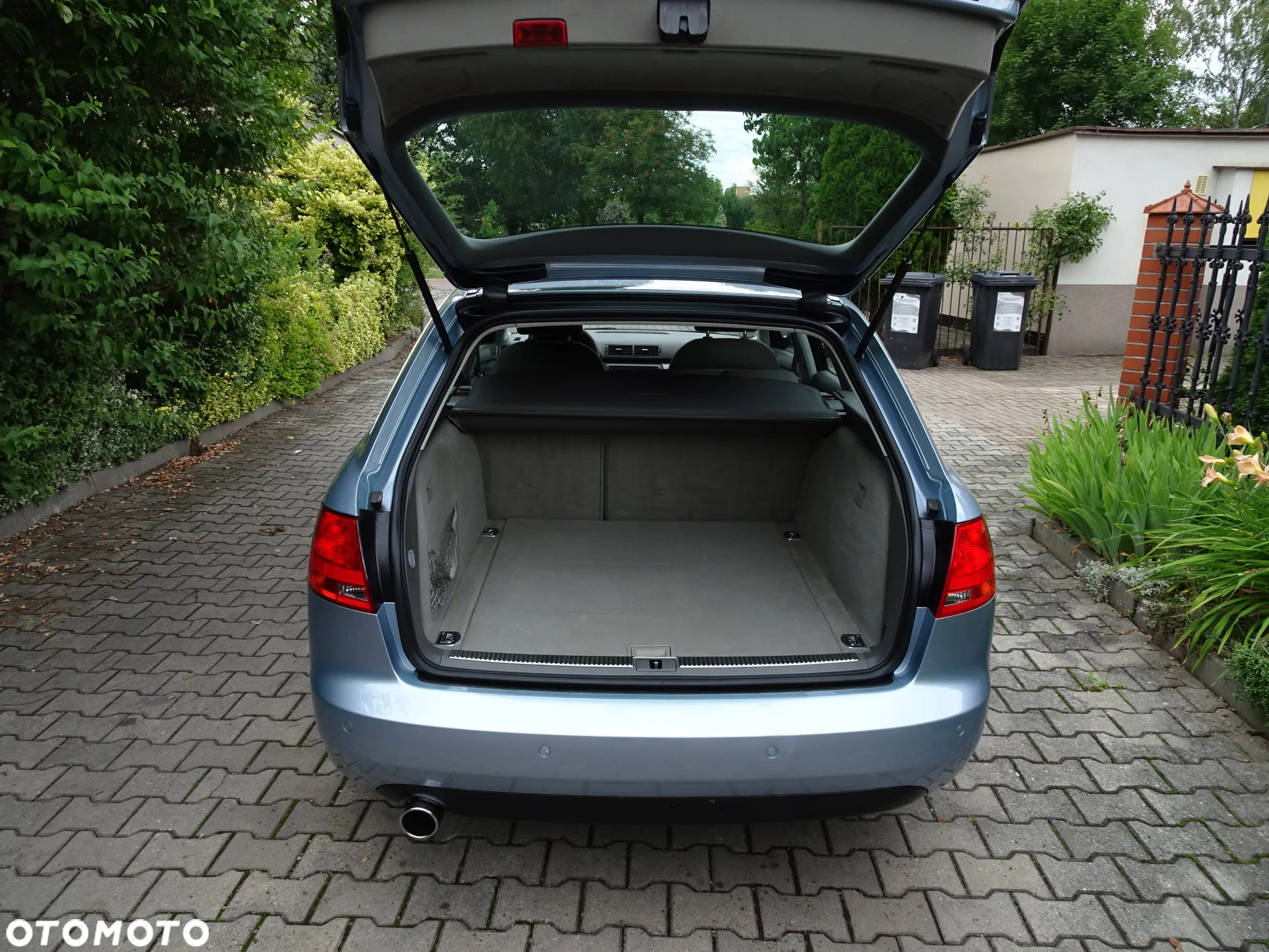 Audi A4 Avant 1.6 - 8