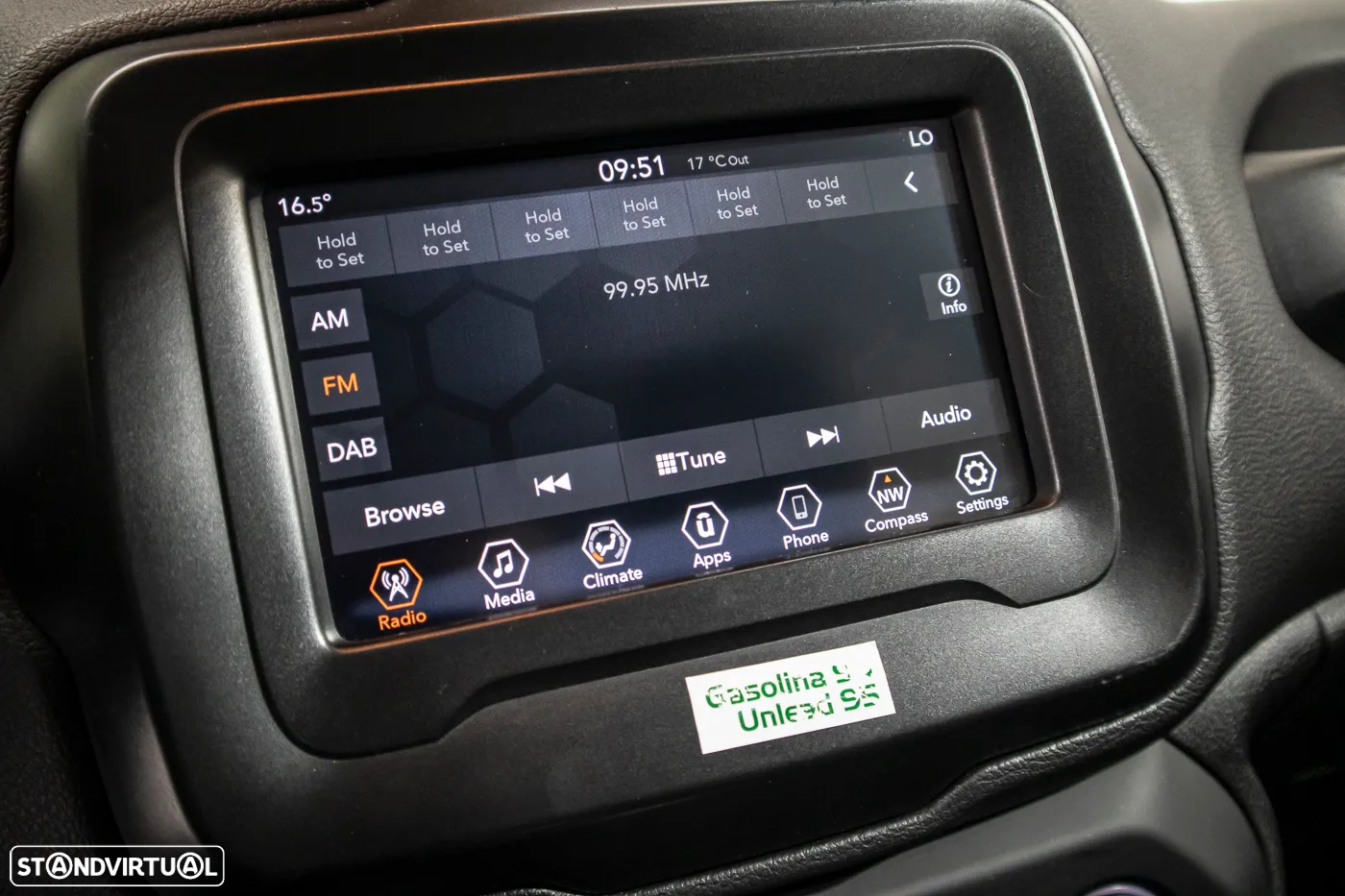 Jeep Renegade 1.0 T Limited - 17