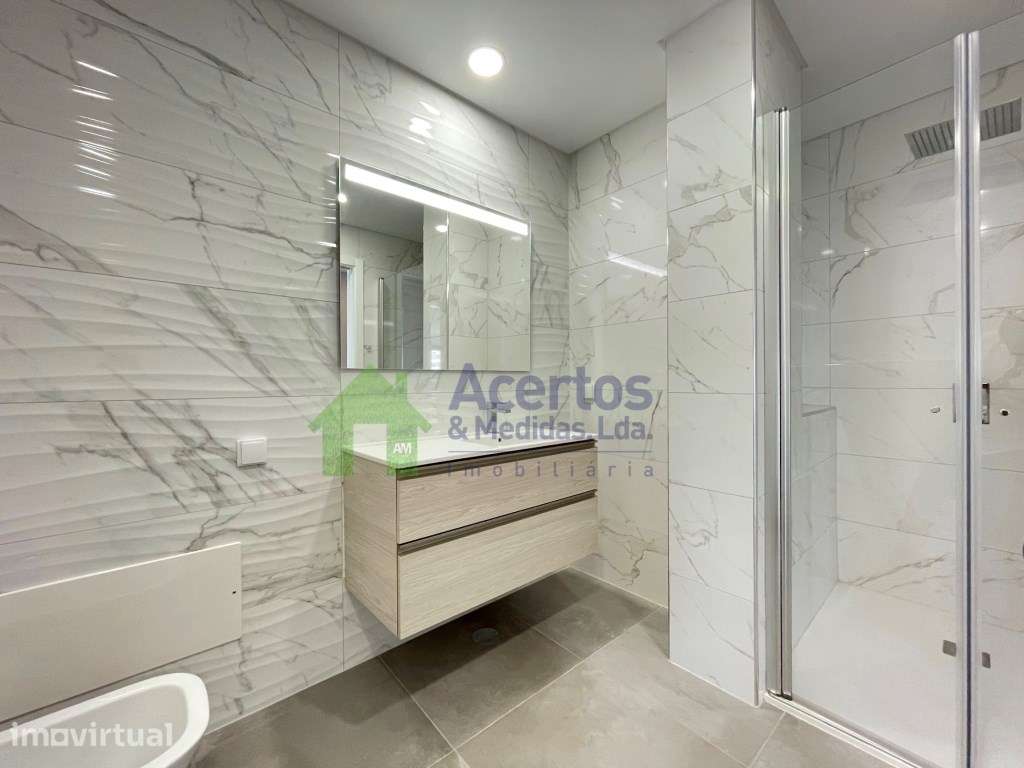 APARTAMENTO T2 | PRAIA DA AREIA BRANCA - Grande imagem: 4/10