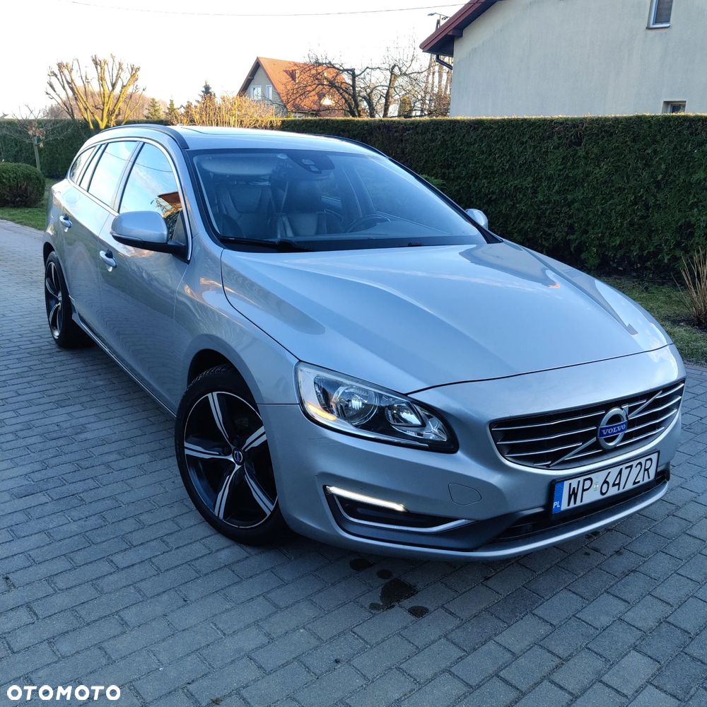 Volvo V60 D4 Drive-E Summum - 2