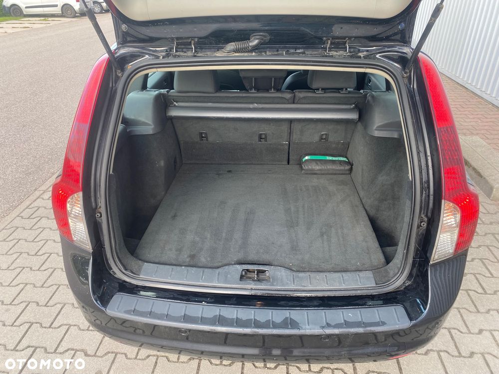 Volvo V50 DPF D4 Geartronic Momentum - 8