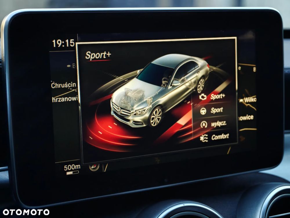 Mercedes-Benz Klasa C 250 7G-TRONIC - 17
