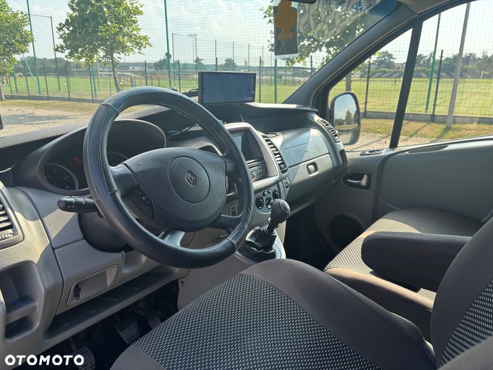 Renault Trafic Passenger Pack Clim - 12