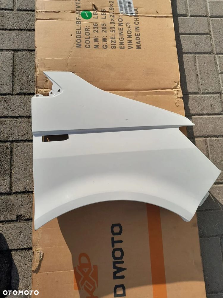 Vw T6 błotnik prawy