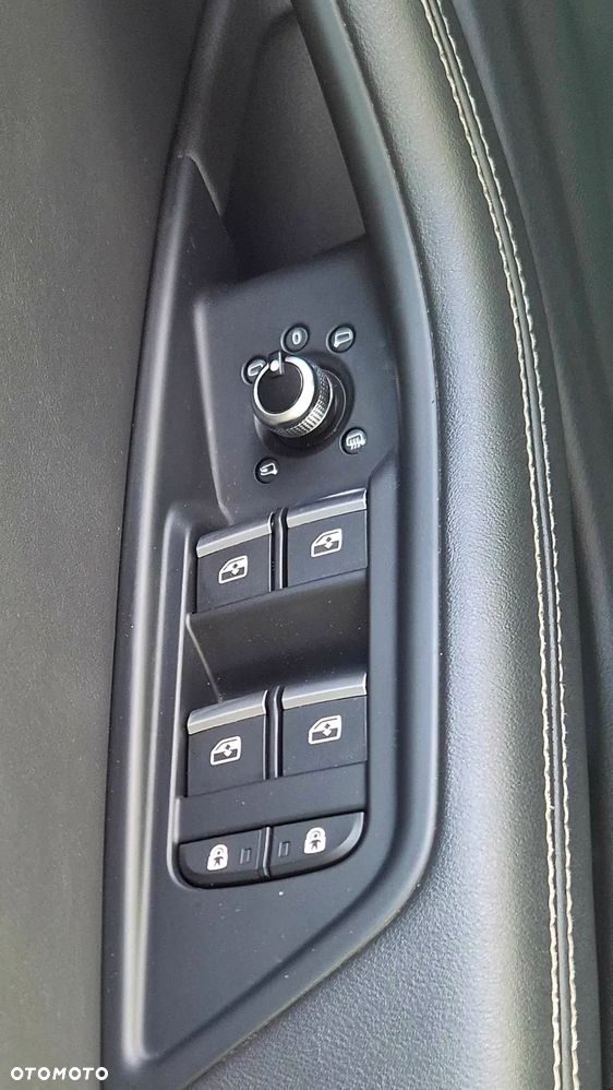 Audi A4 Limousine 40 TFSI mHEV Advanced S tronic - 24