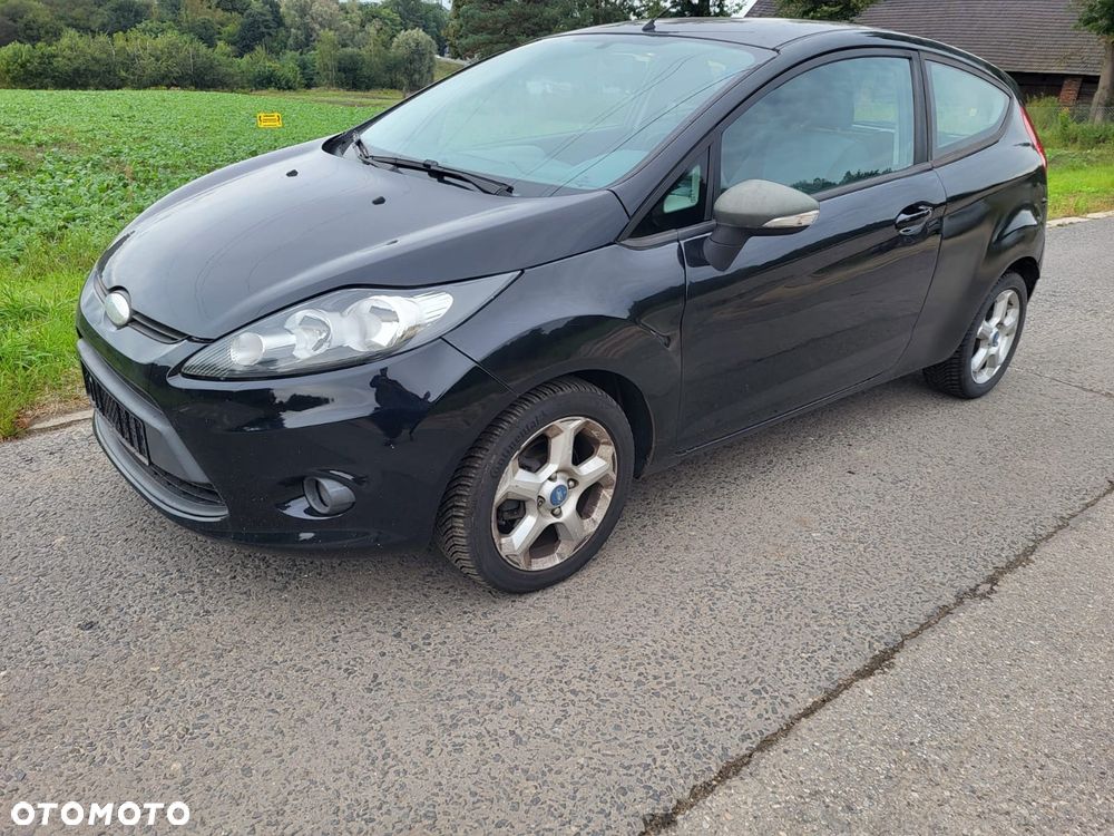 Ford Fiesta 1.25 Ambiente - 1