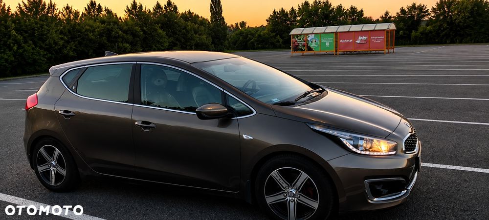 Kia Ceed - 3