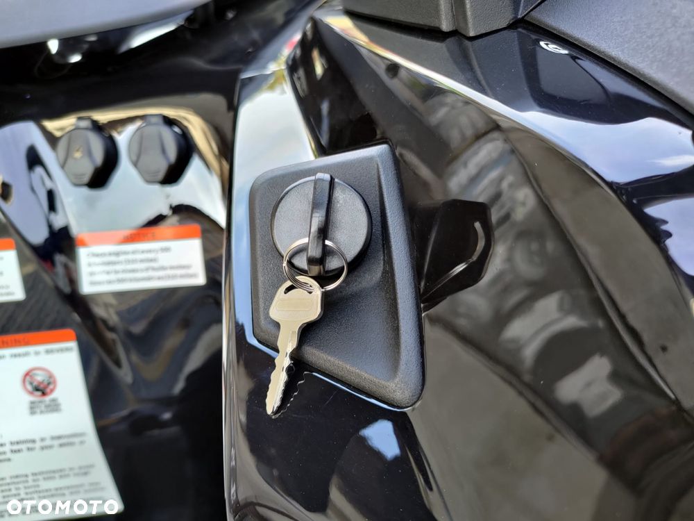 QJMOTOR SFA 1000 - 16