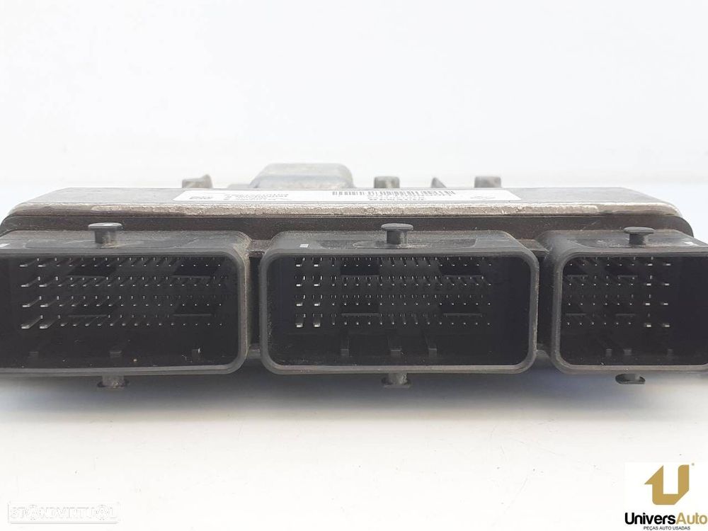 CENTRALINA MOTOR UCE RENAULT CAPTUR 2015 -237109890R - 4