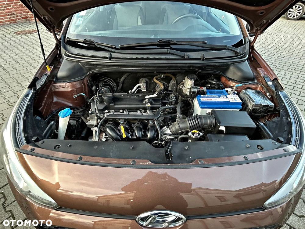 Hyundai i20 blue 1.2 Style - 22