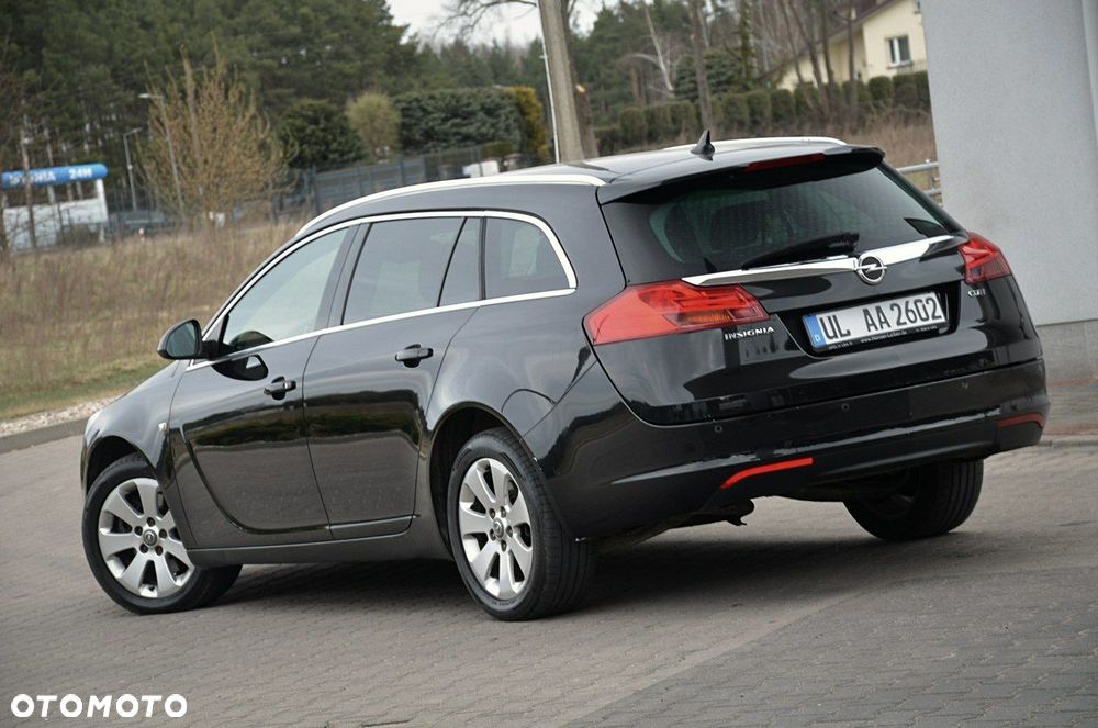 Opel Insignia - 10