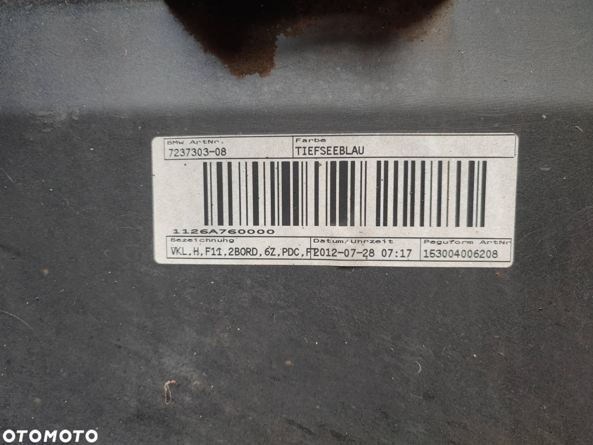 BMW F11 / F11N ORYGINALNY ZDERZAK TYŁ POD: PDC ( CZUJNIKI PARKOWANIA ORAZ WYDECH 535D ) O NR. 7 254 919 / 7 237 303 OEM W KOLORZE TIEFSEEBLAU METALLIC A76 - 23