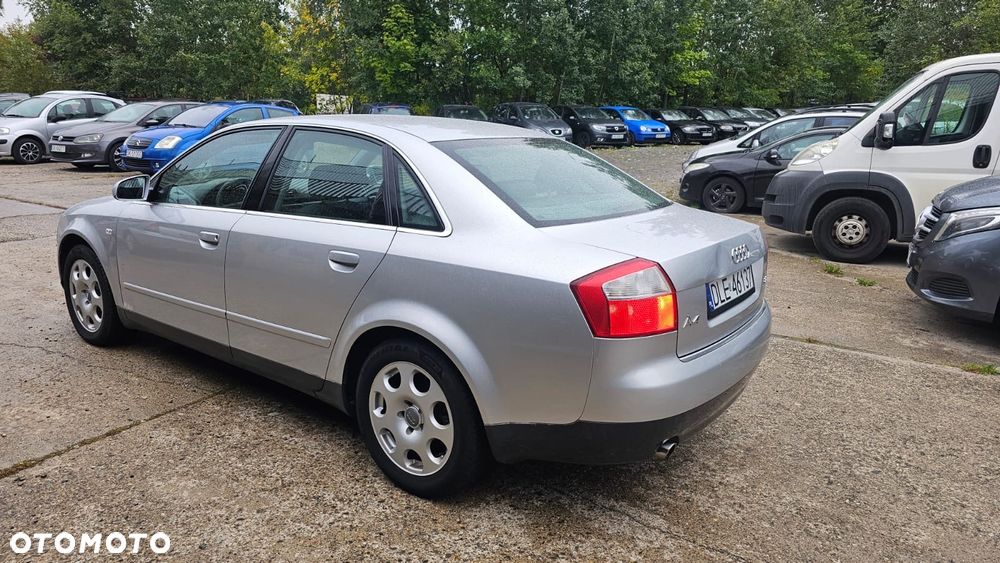 Audi A4 - 9