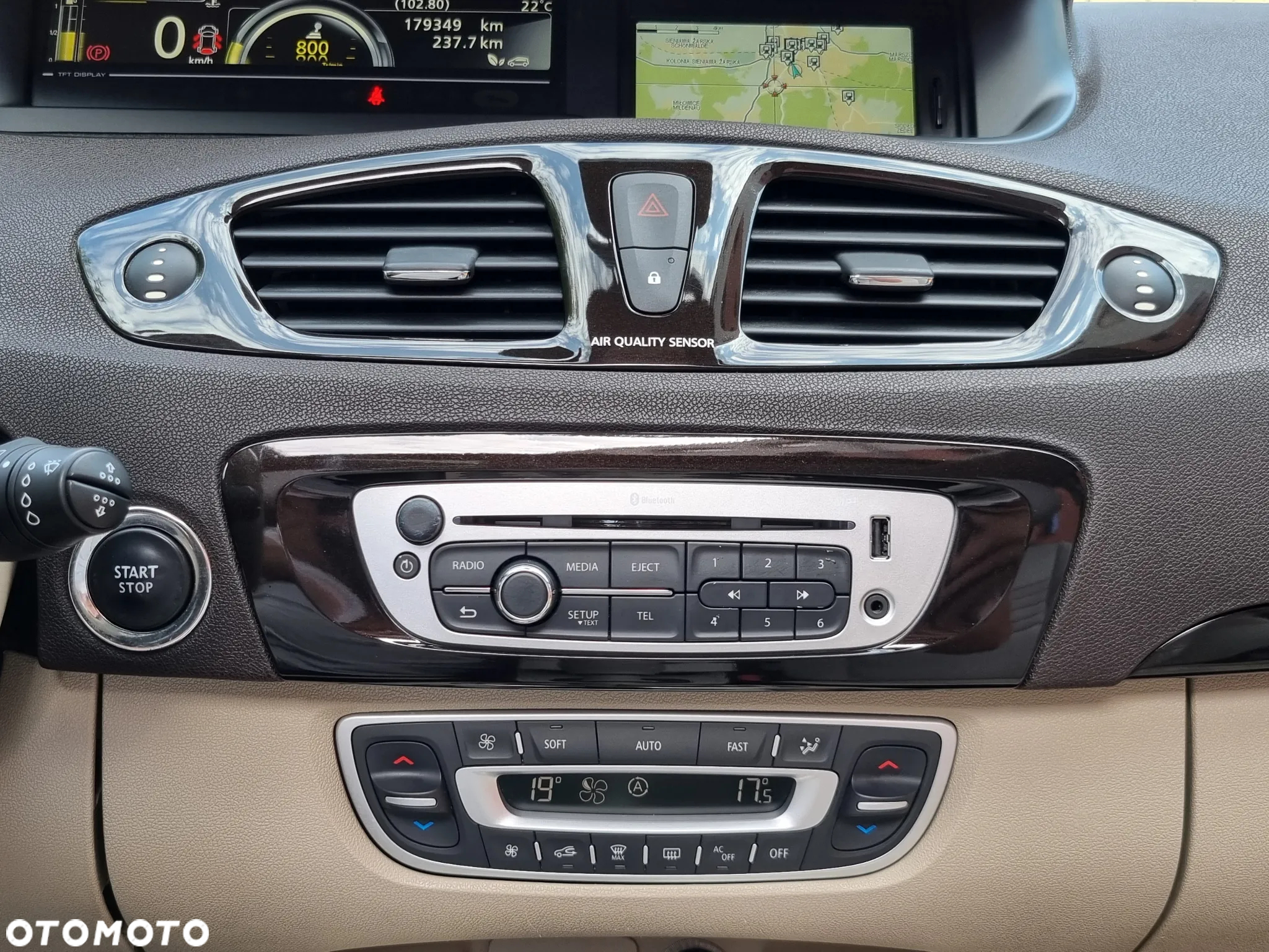 Renault Grand Scenic Gr 1.4 16V TCE Bose Edition - 35