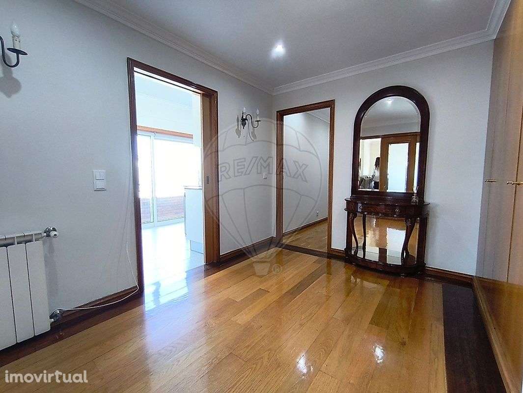 Apartamento T4 para arrendamento - Grande imagem: 3/28