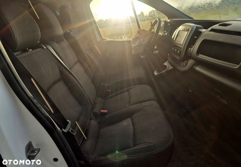 Renault Trafic - 10