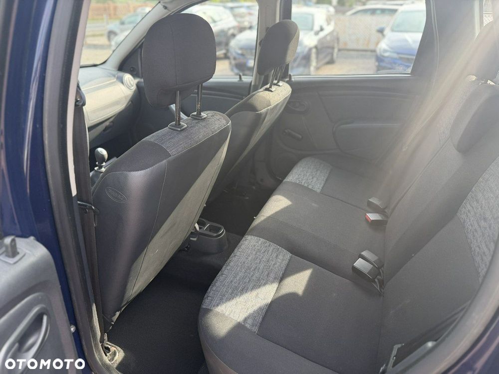 Dacia Duster 1.6 Ambiance 4x4 - 21