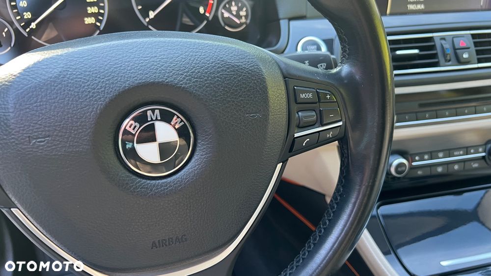BMW Seria 5 525d Sport-Aut - 18