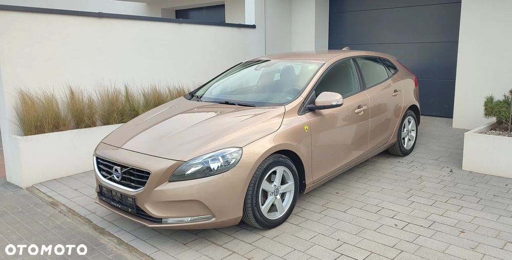 Volvo V40 D2 Kinetic - 2
