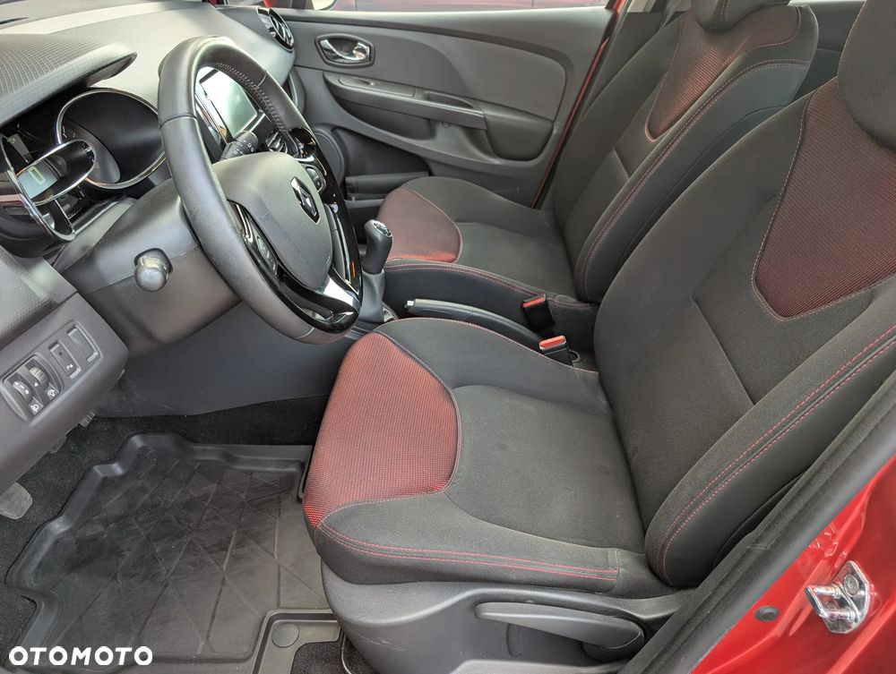 Renault Clio 1.2 16V Zen - 18