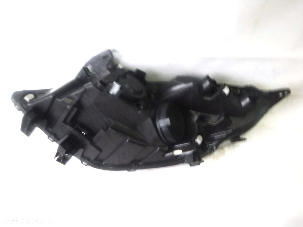 RENAULT SCENIC  III 3 LAMPA PRZÓD srebrna bienon PRAWA NOWA USZK - 4
