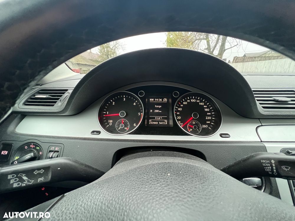 Volkswagen Passat Variant 1.6 TDI BlueMotion Technology Comfortline - 20