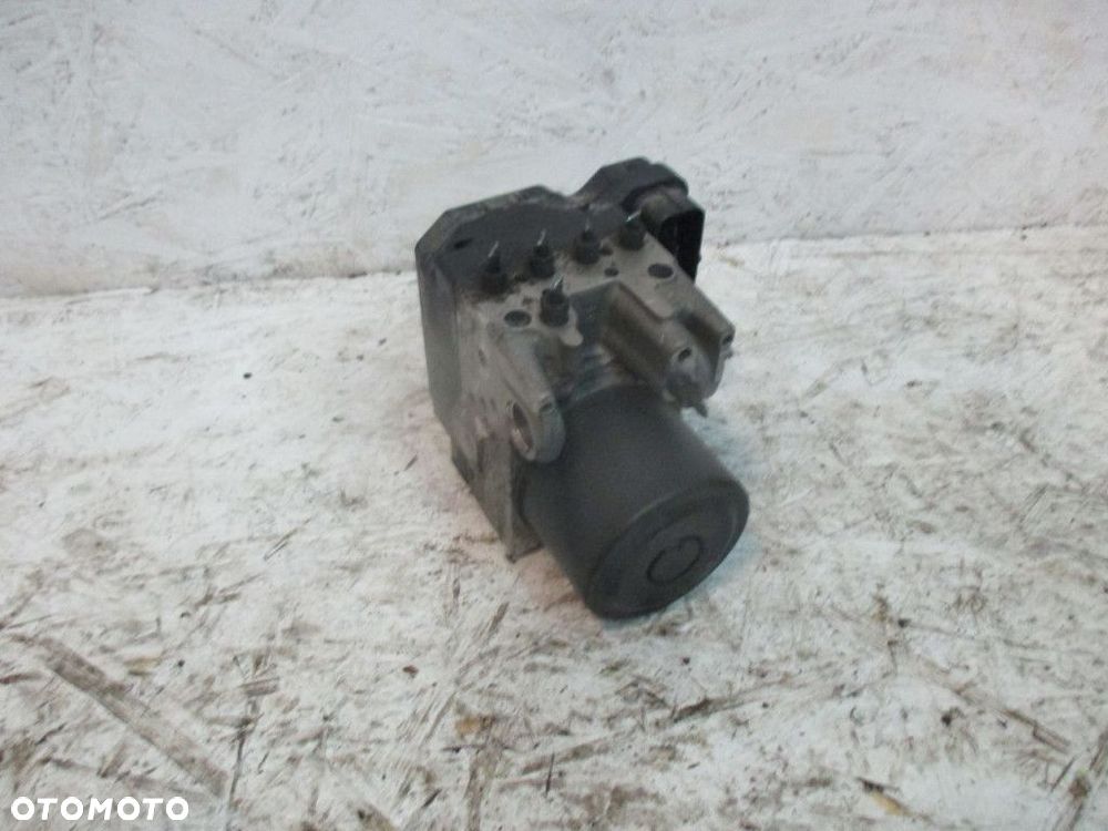 TOYOTA AVENSIS VERSO 2.0B POMPA ABS 8954144140 - 2