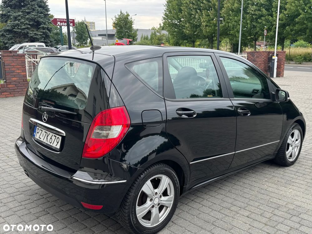 Mercedes-Benz Klasa A 150 BlueEFFICIENCY Avantgarde - 29