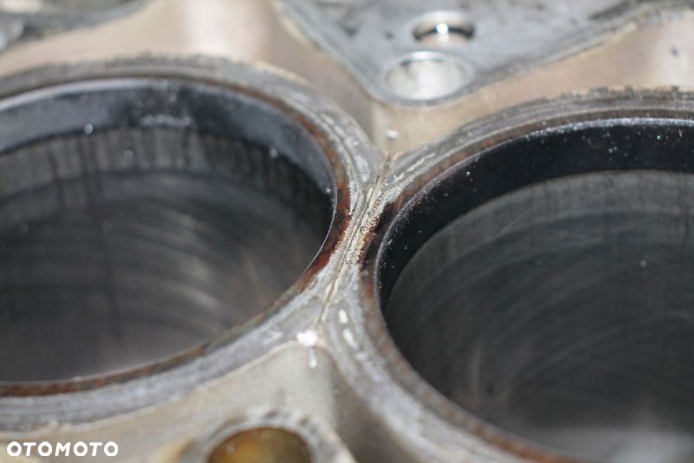 VOLVO V70 S80 XC70 XC60 2.4D/D5 BLOK DÓŁ D5244T14 - 8