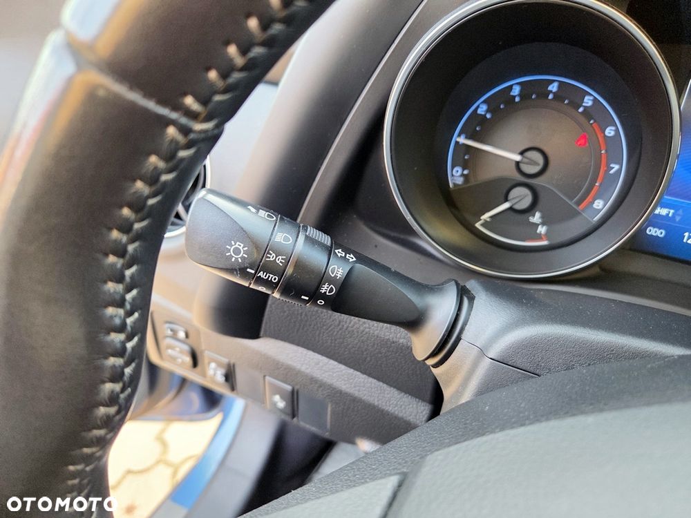 Toyota Auris 1.2 Turbo Edition S+ - 17