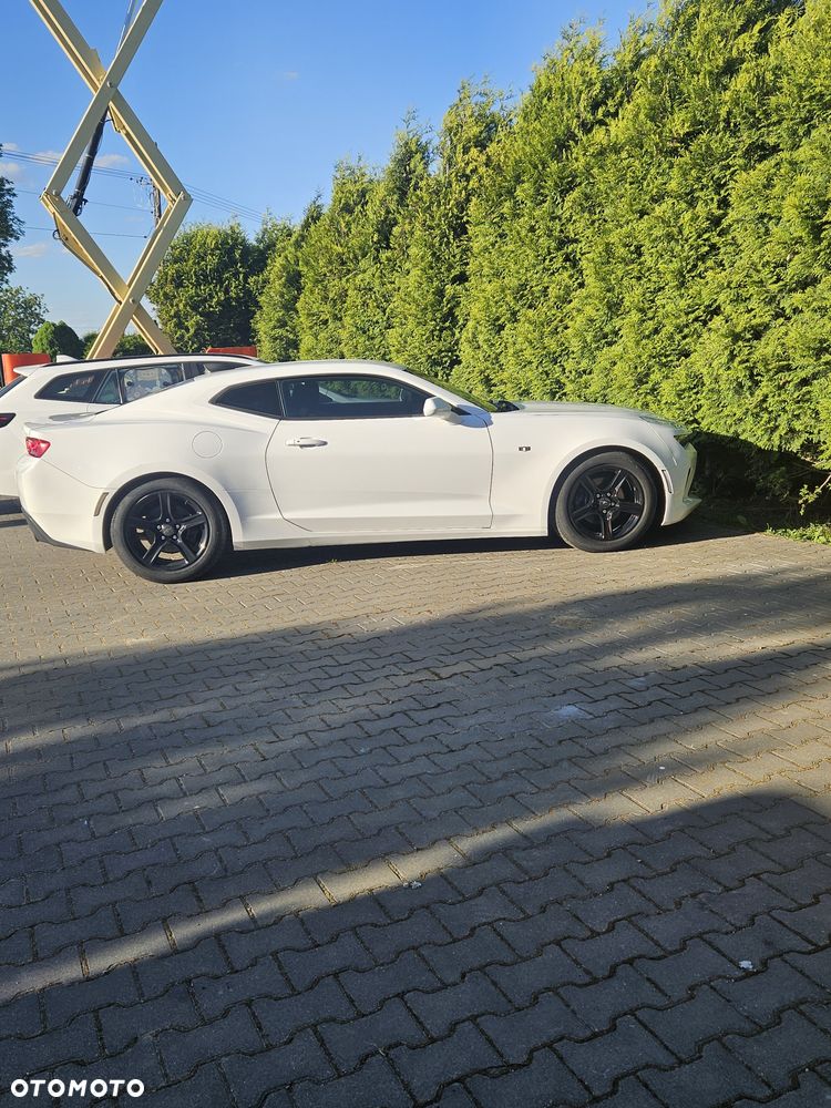 Chevrolet Camaro - 1